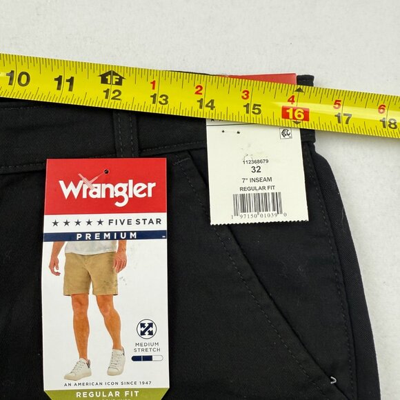 Wrangler Men's Five Star Premium Stretch Regular Fit Black Shorts Size 32x7 NWT - Picture 8 of 11